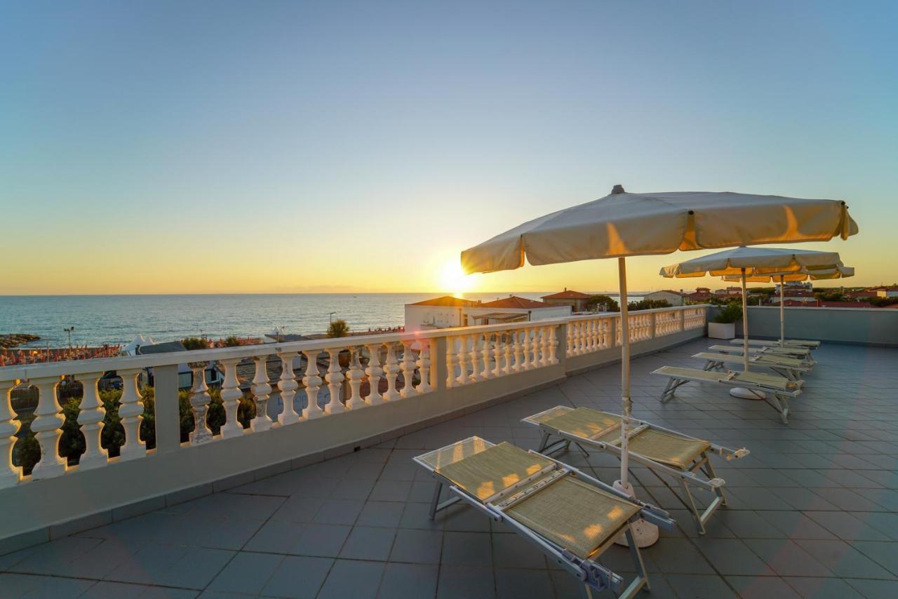 Hg Hotel Il Settebello Marina di Cecina Εξωτερικό φωτογραφία