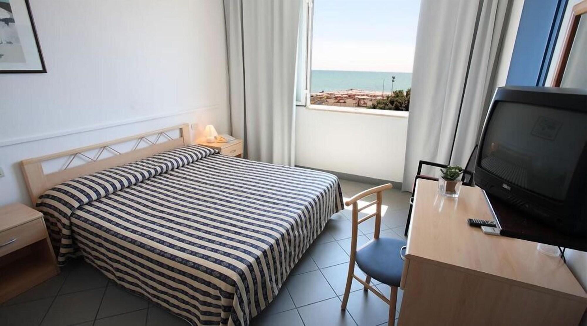 Hg Hotel Il Settebello Marina di Cecina Εξωτερικό φωτογραφία